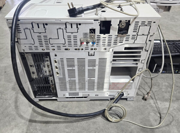 AGILENT HP 6890 SERIES GC SYSTEM G1530A GAS CHROMATOGRAPH & 7683 SERIES INJECTOR - Image 4