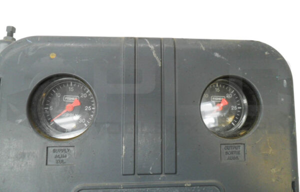FISHER CONTROLS 4160K PNEUMATIC PRESSURE CONTROLLER W/ 67AF R/221 REGULATOR - Image 2