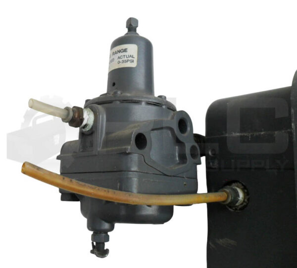 FISHER CONTROLS 4160K PNEUMATIC PRESSURE CONTROLLER W/ 67AF R/221 REGULATOR - Image 3