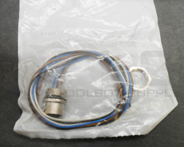 SEALED NEW BALLUFF BCC M455-0000-1A-RM020-005 CONNECTOR STRAIGHT FEMALE BCC099C - Image 2