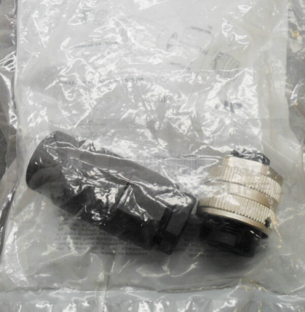 SEALED NEW BINDER 99 2440 32 03 CONNECTOR 12A 600VAC - Image 2