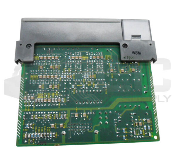 ALLEN BRADLEY 1746-NIO4I /A ANALOG COMBINATION I/O MODULE - Image 4