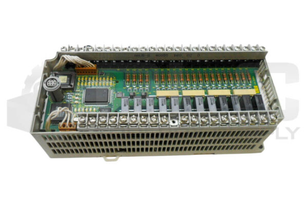 ALLEN BRADLEY 1761-L32BWA /E MICROLOGIX 1000 PLC CONTROLLER 24VDC 100-240VAC