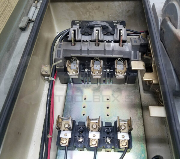 ALLEN BRADLEY 712-AJB2428 /N ENCLOSURE COMINATION STARTER - Image 3