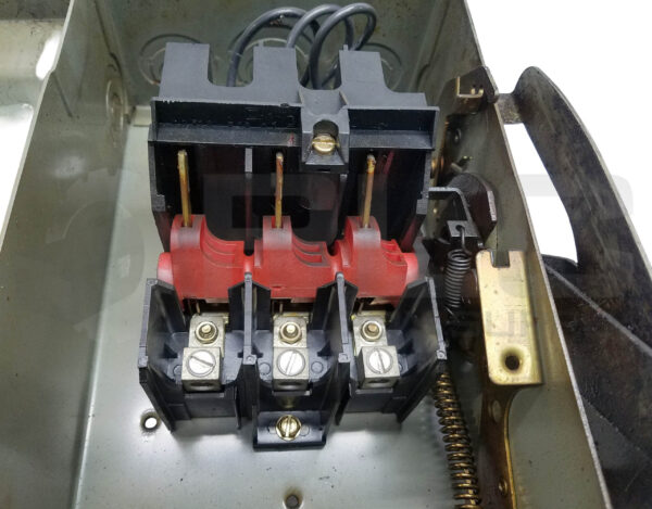 SQUARE D HU361 /E2 SAFETY SWITCH 30AMP 600V TYPE 1 - Image 3