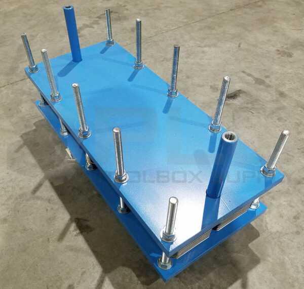 NEW PLATE HEAT EXCHANGER 30" L x 13" W x 6-1/8" H (15-1/2" HOA w/ ATTACHMENTS) - Image 2