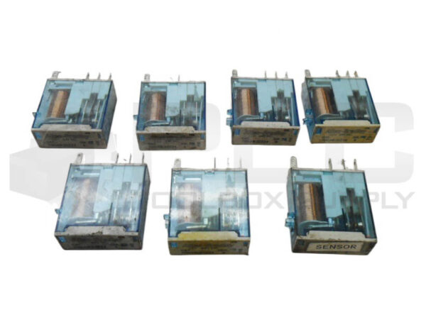 LOT OF 7 ALLEN BRADLEY 700-HK32Z24 /B RELAY 24VDC
