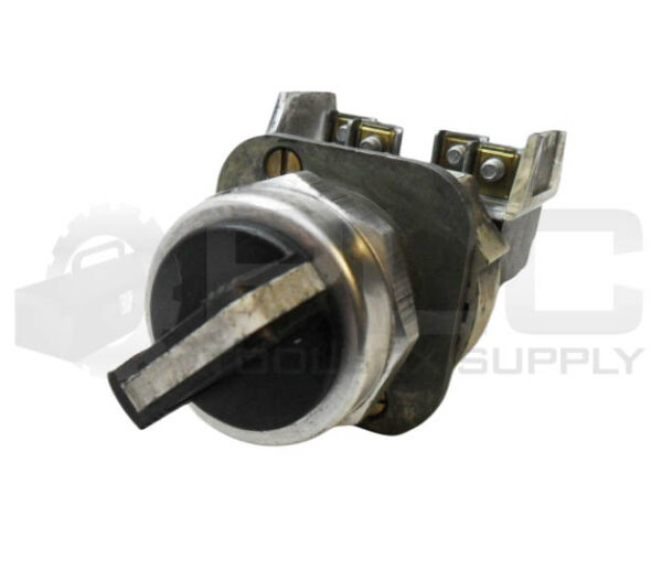 ALLEN  BRADLEY 800T-H4 /T SELECTOR SWITCH W/ 800T-XA /D CONTACT BLOCK - Image 2