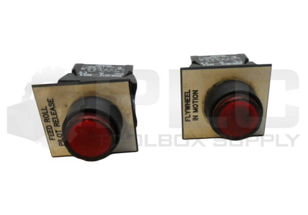 LOT OF 2 ALLEN BRADLEY 800E-3X10 /A W/ (2) 800E-3X01 /A W/ RED PUSH BUTTON