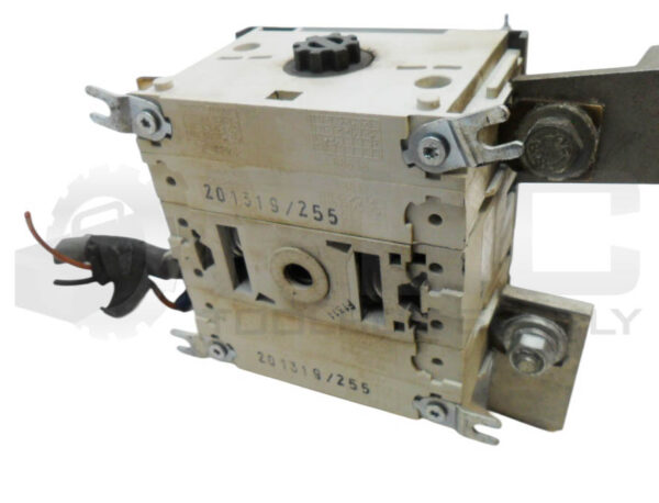 ABB OT250E03 DISCONNECT SWITCH 250A 50/60HZ 690V - Image 4