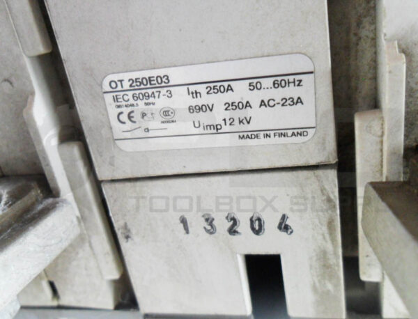 ABB OT250E03 DISCONNECT SWITCH 250A 50/60HZ 690V - Image 5