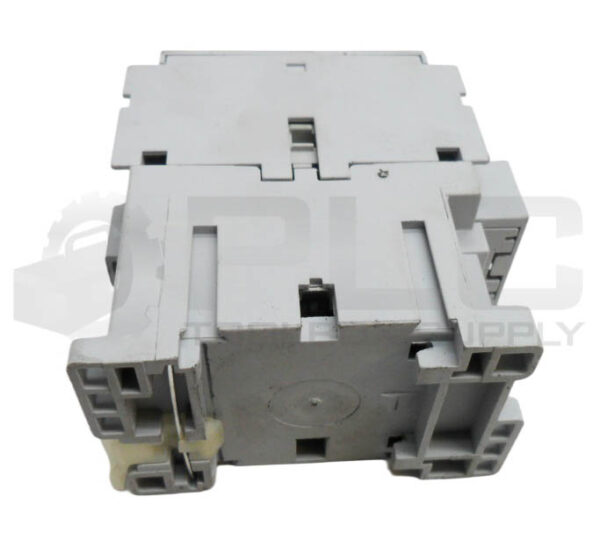 ALLEN BRADLEY 700-CFB220* /A CONTACTOR 600VAC 10A - Image 4