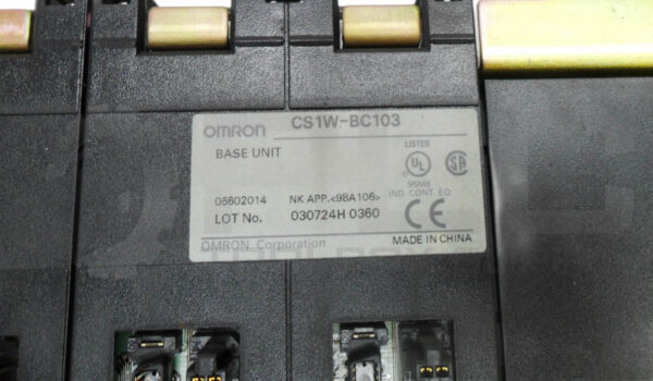 OMRON CS1W-BC103 BASE UNIT - Image 5
