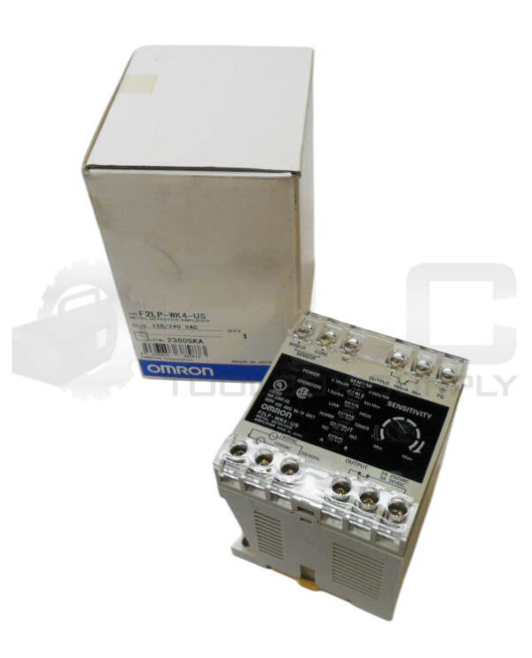 NEW OMRON F2LP-WK4-US METAL DETECTOR AMPLIFIER 120-240VAC120-240VAC 50/60HZ