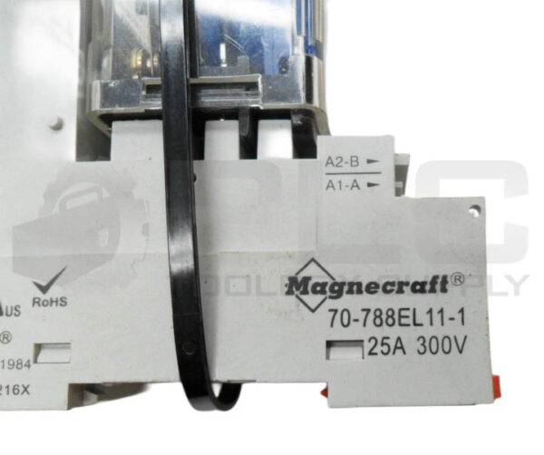 MAGNECRAFT 70-788EL11-1 RELAY SOCKET 25A 300V W/ D5PR2A /A1 RELAY 120V 60HZ - Image 5