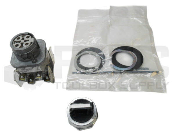NEW ALLEN BRADLEY 800T-J5KC7B /T SELECTOR SWITCH W/ (2) 800T-XA /D 800T-J5KC7 - Image 2