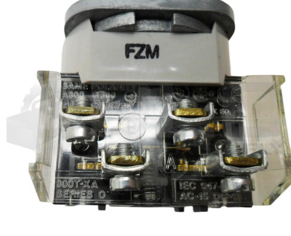 NEW ALLEN BRADLEY 800T-J5KC7B /T SELECTOR SWITCH W/ (2) 800T-XA /D 800T-J5KC7 - Image 5