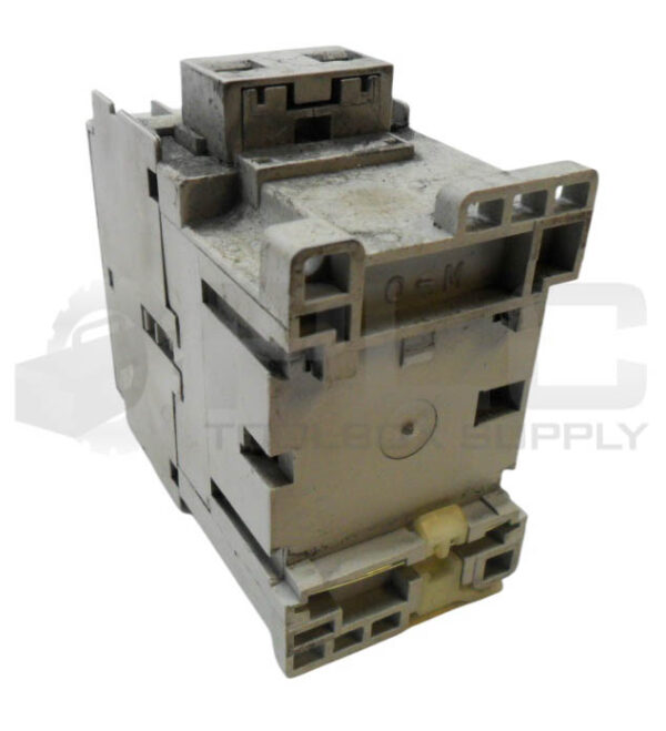 ALLEN BRADLEY 100-C23*400 /C CONTACTOR 600VAC 30A - Image 3