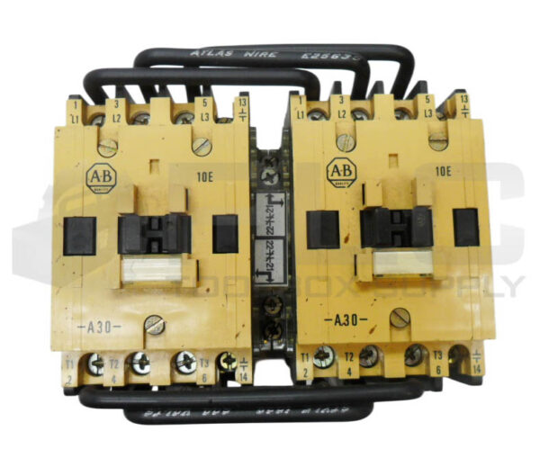 ALLEN BRADLEY 104-A30ND3 /B CONTACTOR W/ (2) 100-A30N*3 /B W/ (2) HU473 - Image 2