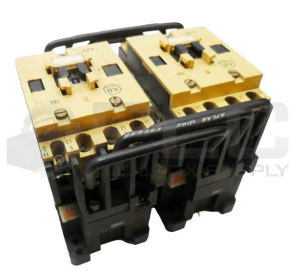 ALLEN BRADLEY 104-A30ND3 /B CONTACTOR W/ (2) 100-A30N*3 /B W/ (2) HU473 - Image 3