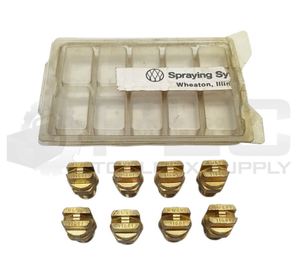 LOT OF 8 NEW SPRAYING SYSTEMS H1/8VV-11001 VeeJet NOZZLE BRASS 1/8in