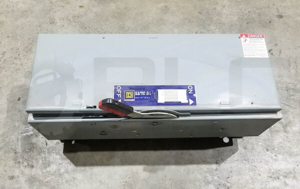 SQUARE D QMB324W /E1 FUSIBLE PANEL BOARD SWITCH 200AMP 240VAC 250VDC