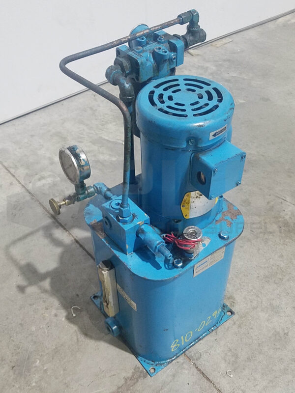 VICKERS TK3V-05K-M-N HYDRAULIC PUMP