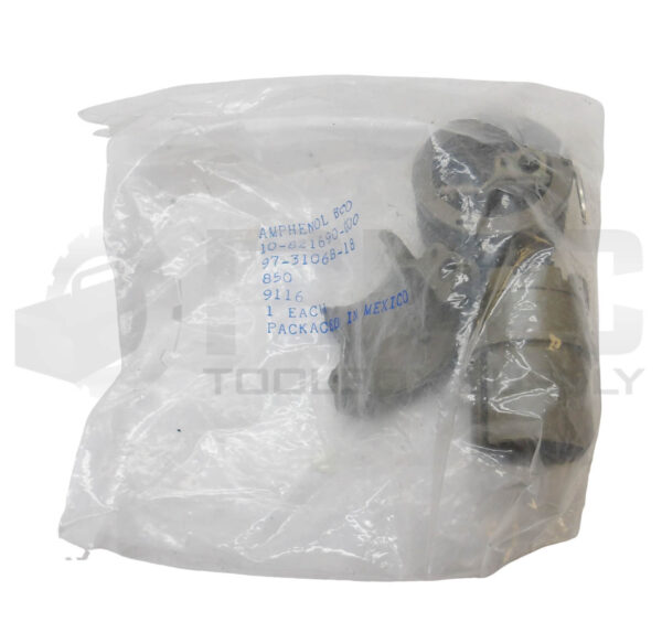 SEALED NEW AMPHENOL 10-821690-000 CONNECTOR 97-3106B-18