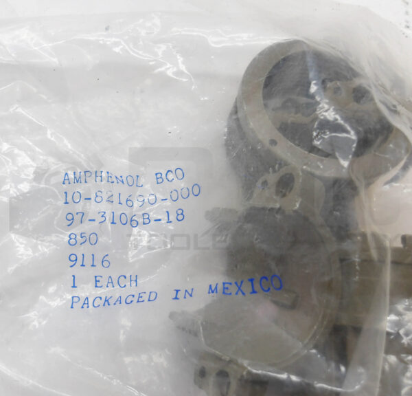 SEALED NEW AMPHENOL 10-821690-000 CONNECTOR 97-3106B-18 - Image 3