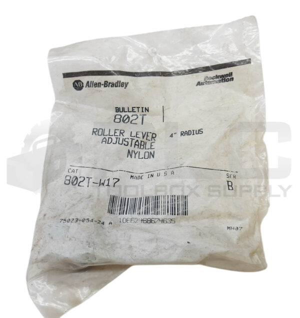 SEALED NEW ALLEN BRADLEY 802T-W17 /B ROLLER LEVER 4" RADIUS