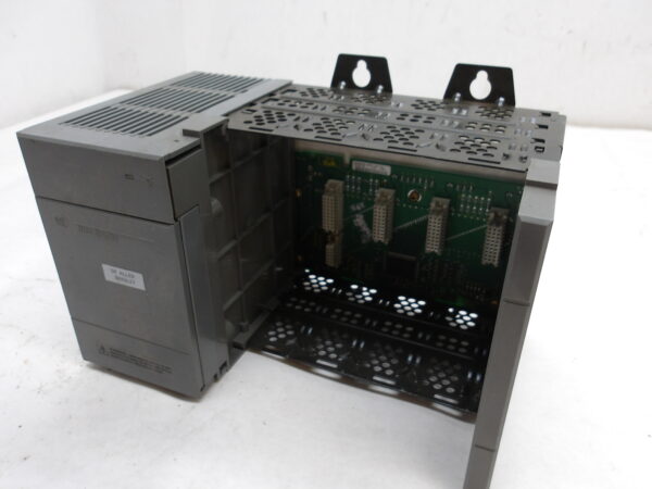 ALLEN BRADLEY 1746-P2 /C SLC 500 POWER SUPPLY W/ 1746-A4 /B 4-SLOT RACK