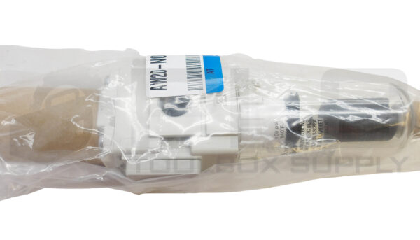 NEW SMC AW20-N02CE-Z-B FILTER REGULATOR W/ AW23P-270AS BRACKET - Image 2
