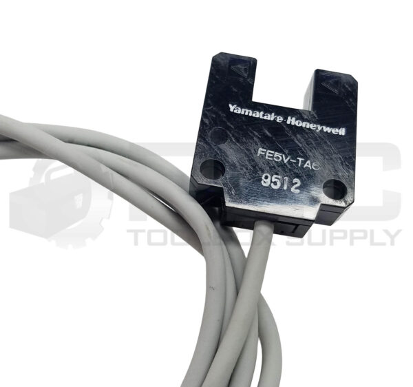 YAMATAKE HONEYWELL FE5V-TA6 PHOTOELECTRIC SENSOR 10-28VDC - Image 4
