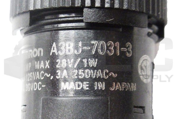 LOT OF 2 NEW OMRON A3BJ-7031-3 PUSH BUTTON SOCKET SWITCH RED 28V 1W - Image 6