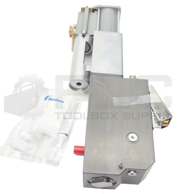 NEW NORDSON 1028303 ADHESIVE GLUE PUMP ASSEMBLY - Image 3
