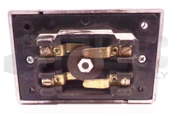 NEW REES 00662-002 288 PUSH BUTTON SWITCH 600VAC 250VDC RED BUTTON - Image 3