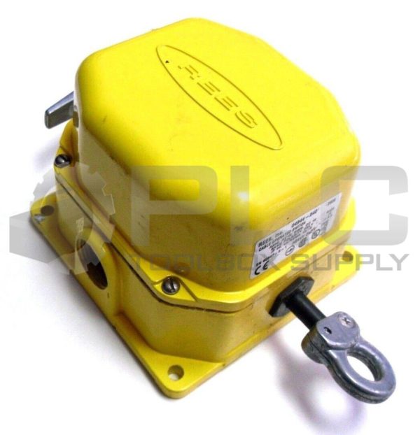 NEW REES 04944-240 CABLE OPERATED SWITCH NEW