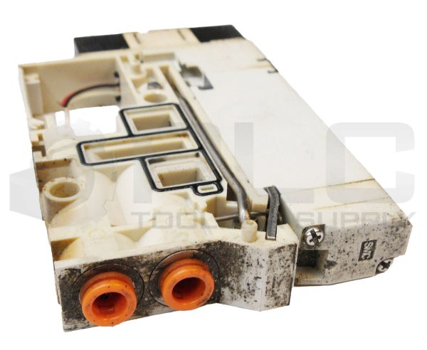 LOT OF 2 SMC VQ2200-5 SOLENOID VALVE 0.1-0.7MPA - Image 5