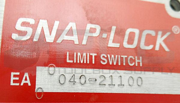 NEW NAMCO EA040-21100 SNAP-LOCK LIMIT SWITCH - Image 4