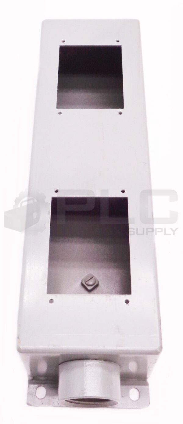 NEW REES 02715-000 2-HOLE ENCLOSURE *READ*