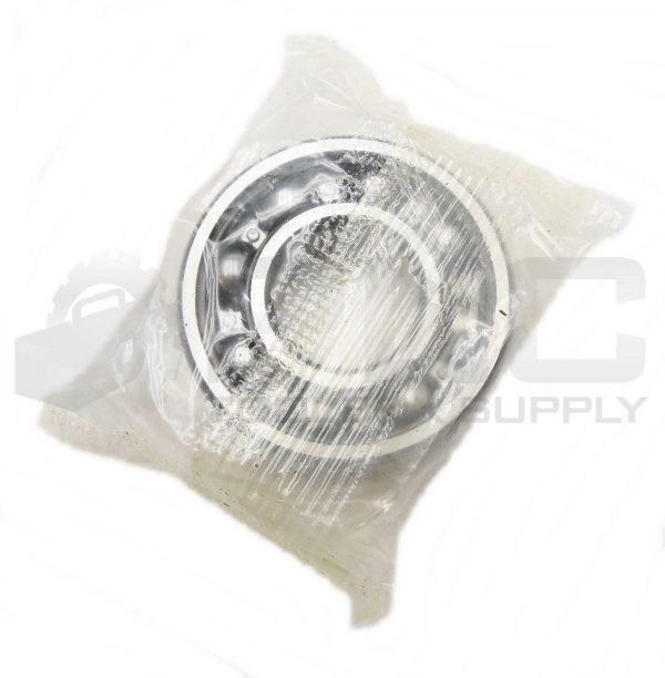 LOT OF 2 NEW NSK 6204UC3E DEEP GROOVE BALL BEARING 6204 6204C3 6204UC3E** - Image 4