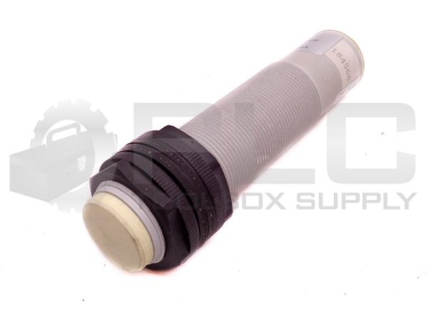 NEW CARLO GAVAZZI UA30CLD25AGM1 ULT PROX LP M30 DIFF ANALOGUE 4-20MA SENSOR - Image 3