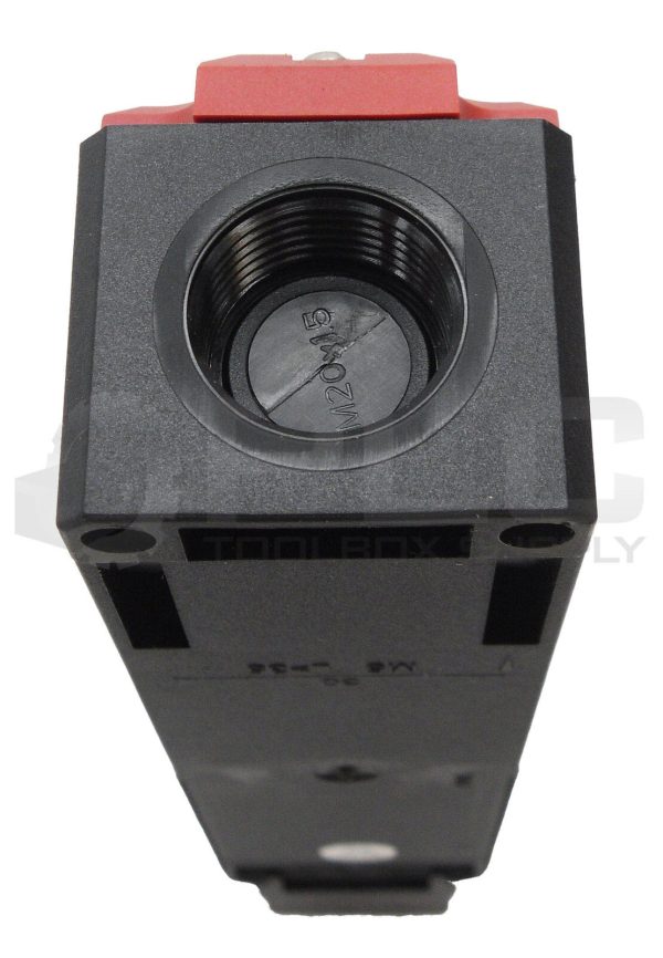 NEW EUCHNER TP1-538A024M SAFETY SWITCH - Image 8