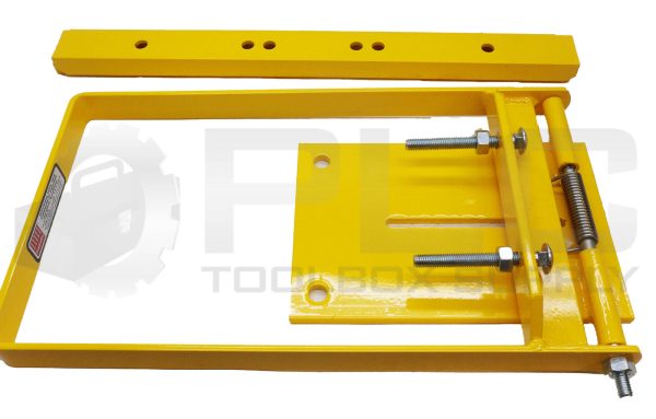 NEW FABENCO 21" SELF-CLOSING SAFETY GATE - Image 4