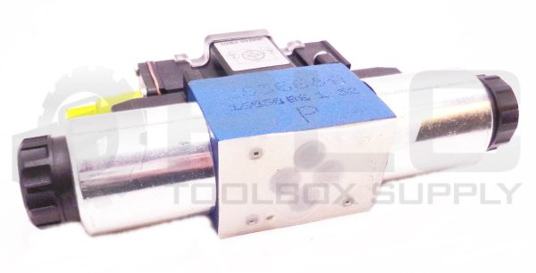 NEW REXROTH 4WE6D62/OFEG24N9DK24L2/62 SOLENOID VALVE W/ R900021463 EP 95614 COIL - Image 3