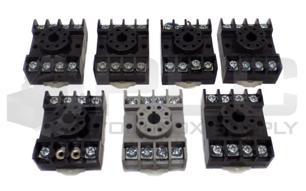 LOT OF 7 ALLEN BRADLEY 700-HN125 SER. RELAY SOCKET