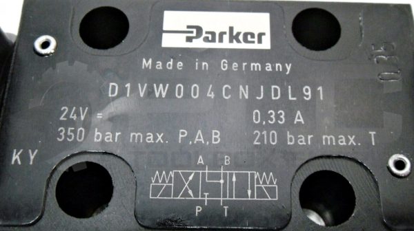 NEW PARKER D1VW004CNJDL91 DIRECTIONAL CONTROL VALVE - Image 4