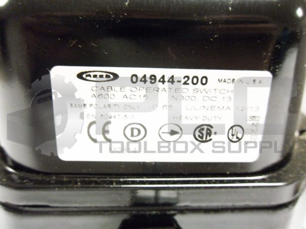 NEW REES 04944-200 CABLE OPERATED SWITCH -BLACK A60 AC15 - Image 4