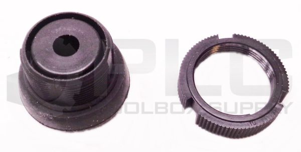 LOT OF 11 NEW SCHNEIDER XACA9413 GREEN BOOTED PUSH BUTTONS - Image 3