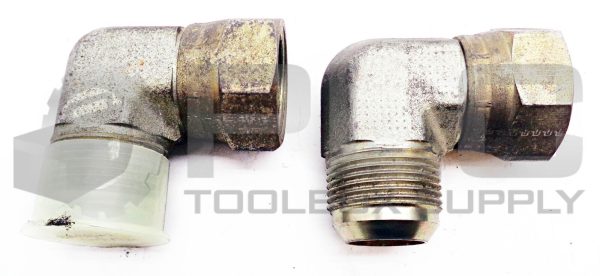 LOT OF 2 NEW PARKER 1 1/2" OD TO 1 1/2" ID 90° SWIVEL ELBOW FITTING